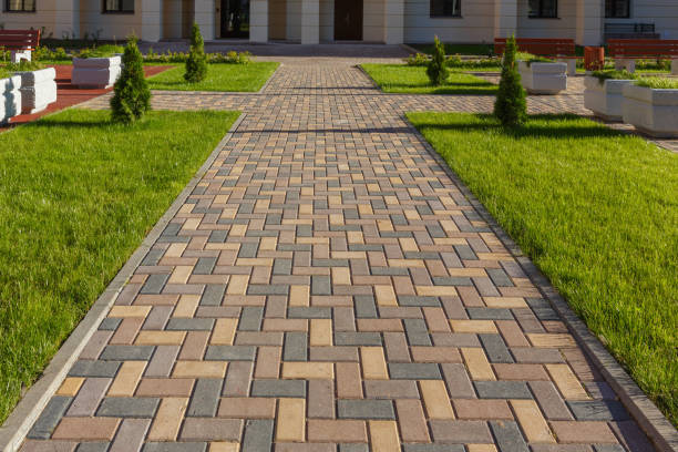 Permeable Paver Driveway in Des Peres, MO